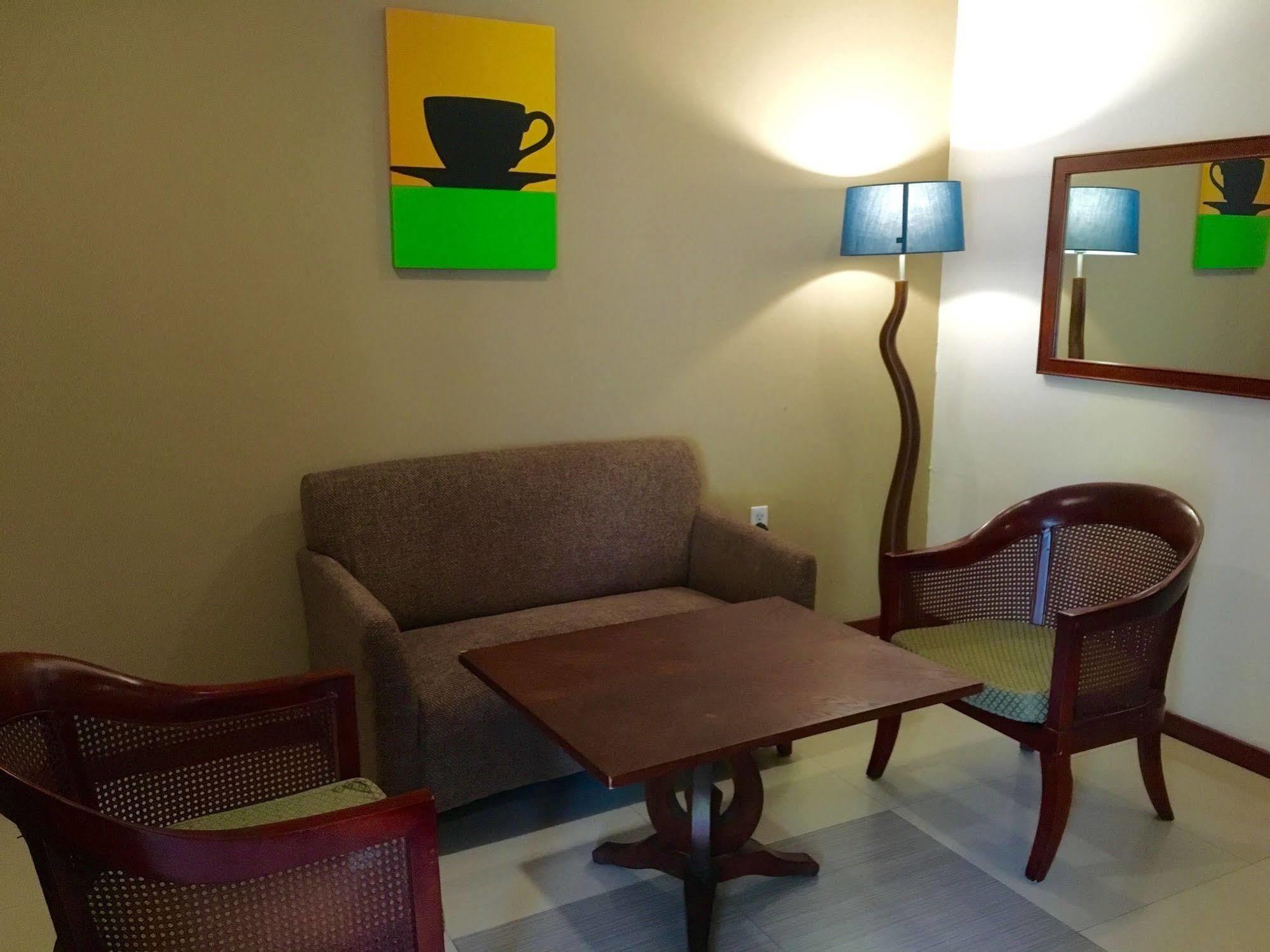 Curacao Suites Hotel Willemstad Bagian luar foto